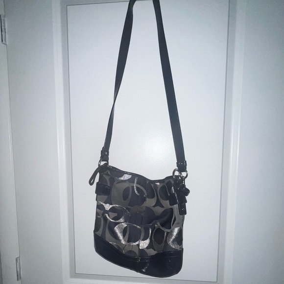 Vintage Navy & Silver Monochromed Coach Purse - Picture 1 of 6